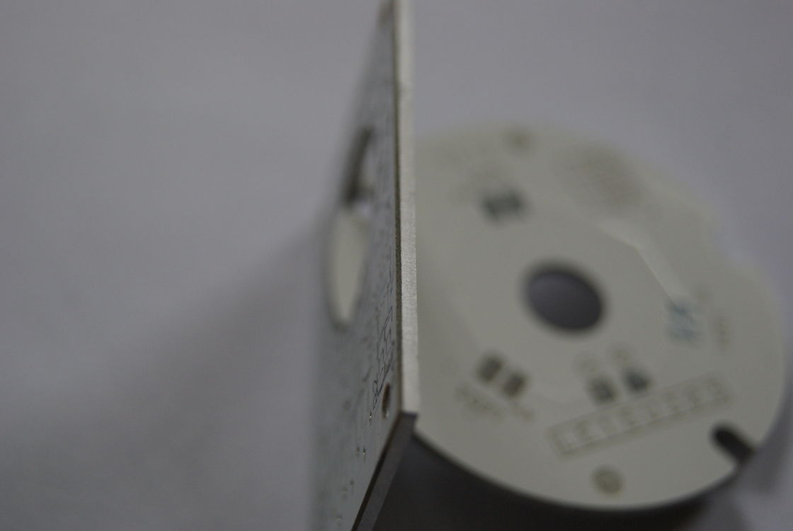 grubość PCB 0,6-6,0MM przewodność cieplna 1,0w wysoka przewodność cieplna PCB metalowe do skutecznego przenoszenia ciepła