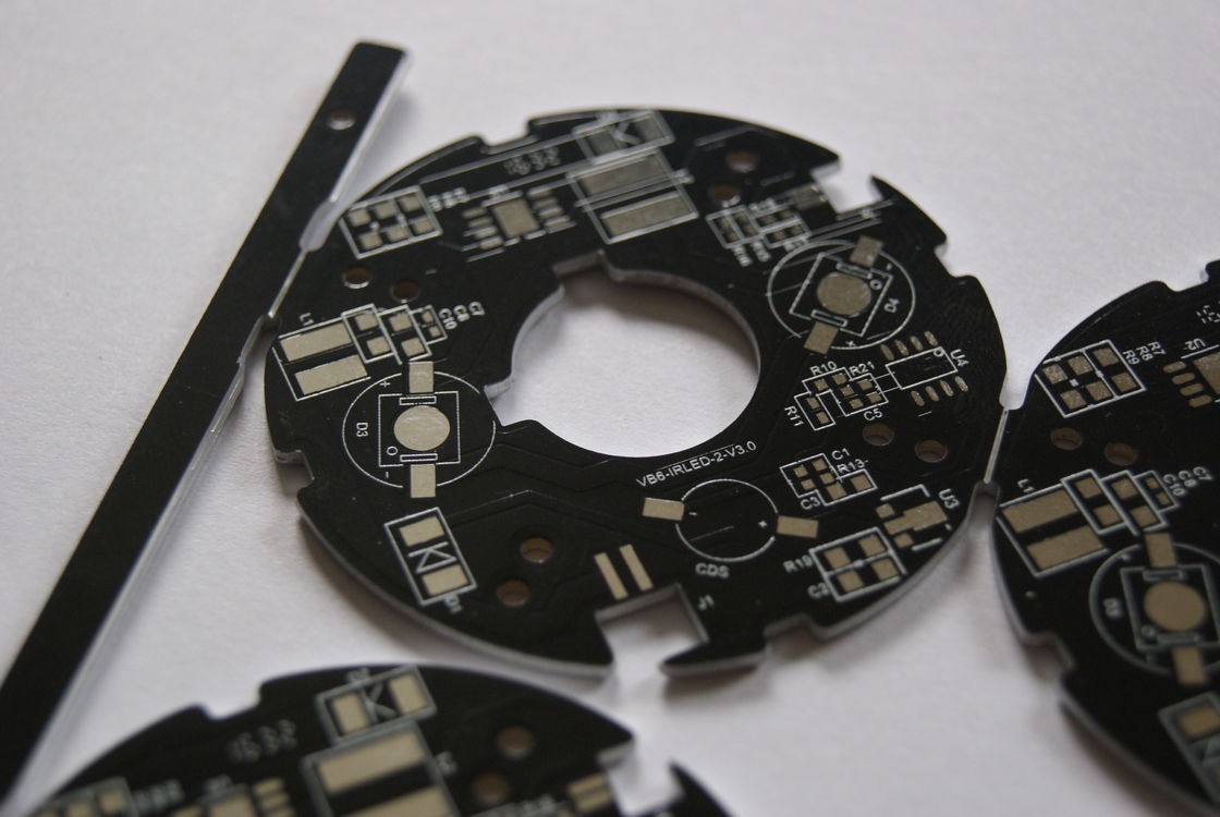 Napięcie IMS PCB Board 3KV Wytrzymać Niestandardowe wykończenie powierzchni 0,6-6,0MM